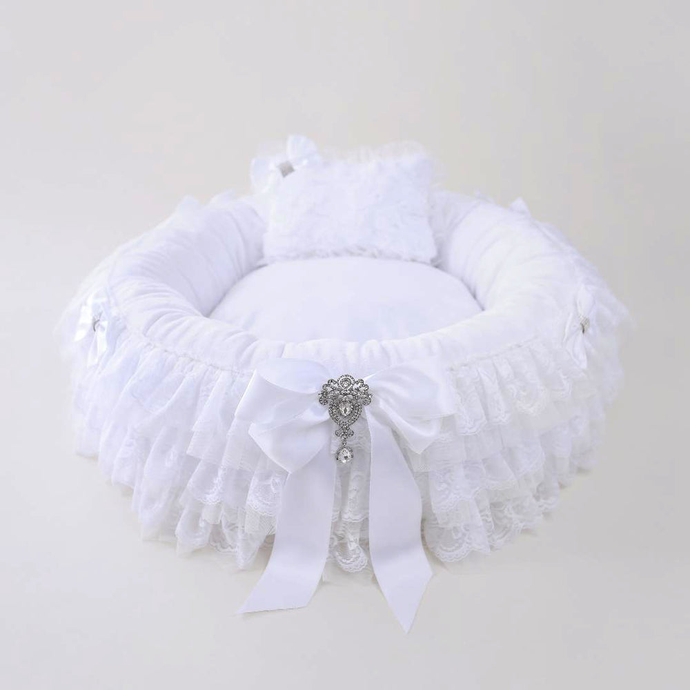 Anastasia Dog Bed In Heavenly White