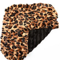 Big Cat top & Ruffle Blankets with Black Mink Bottom